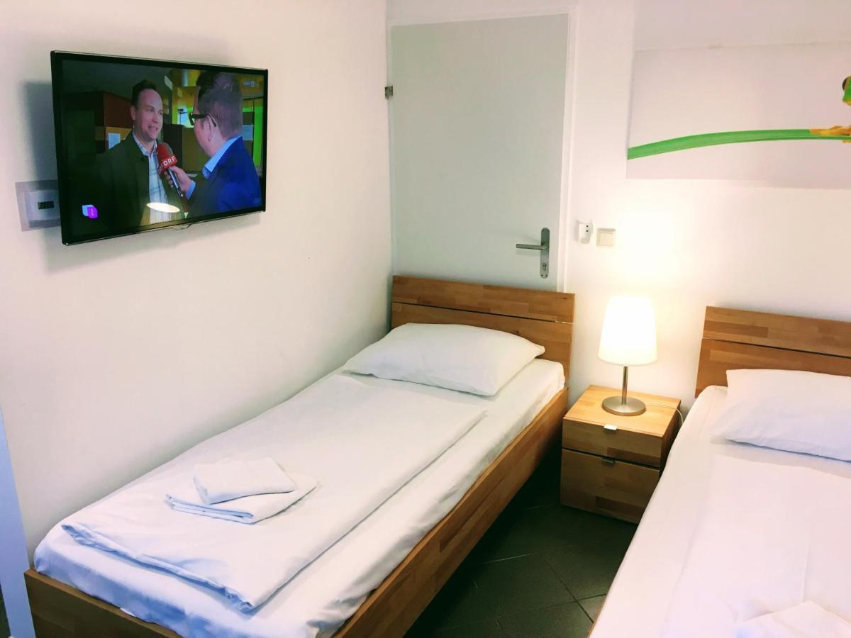 Ajo Garden Terrace Studio Apartments - Self-Check-In Viyana Dış mekan fotoğraf